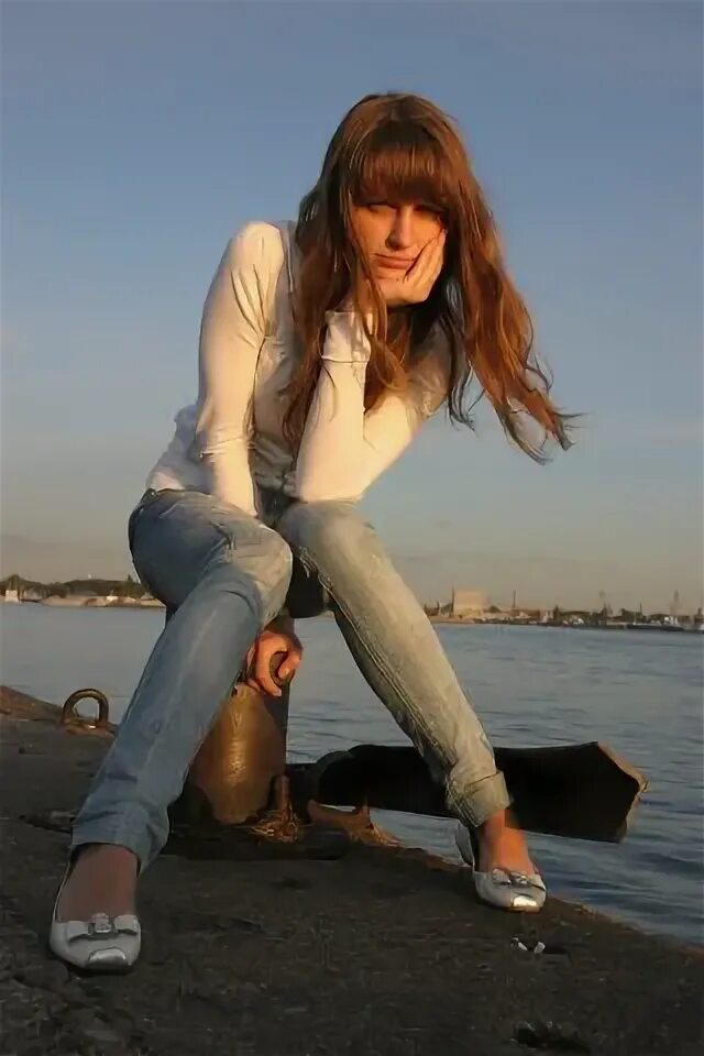 Плюшевая ксюша. Плюшевая ксюша. Мемы про ксюшу. Ксюша ксюша юбочка. Ксюша юбочка из плюша.