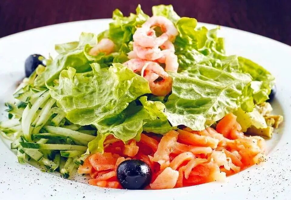 Морской салат с курицей