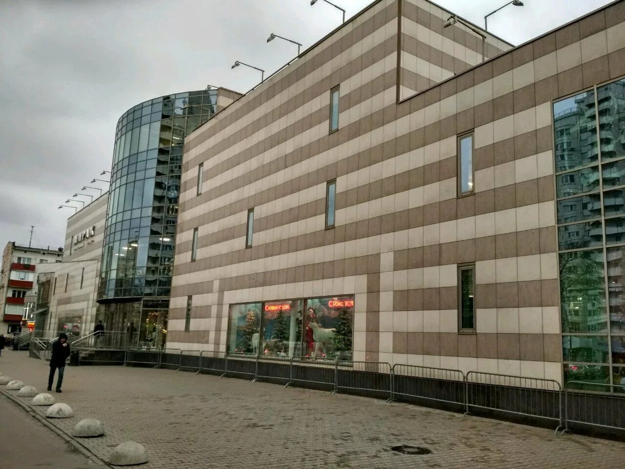 Тц мираж. Тц мираж москва. волгоградский проспект 125 тц мираж. тц мираж кузьминки. мираж на волгоградском проспекте.