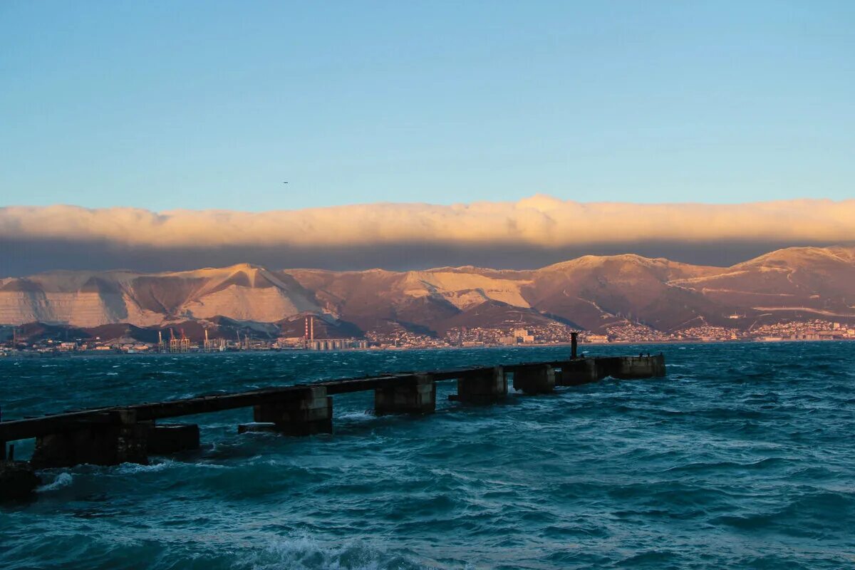 Новороссийск / Novorossiysk горы. Черное море горы Новороссийск. Цемесская бухта Новороссийск. Море горы Новоросс. Новороссийск novorossiysk море