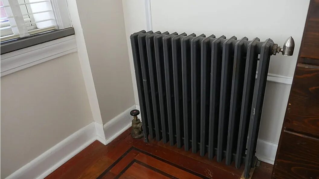 Стоимость отопительных. Solid Radiator Space. Отопление прикол. How much New Radiator cost.