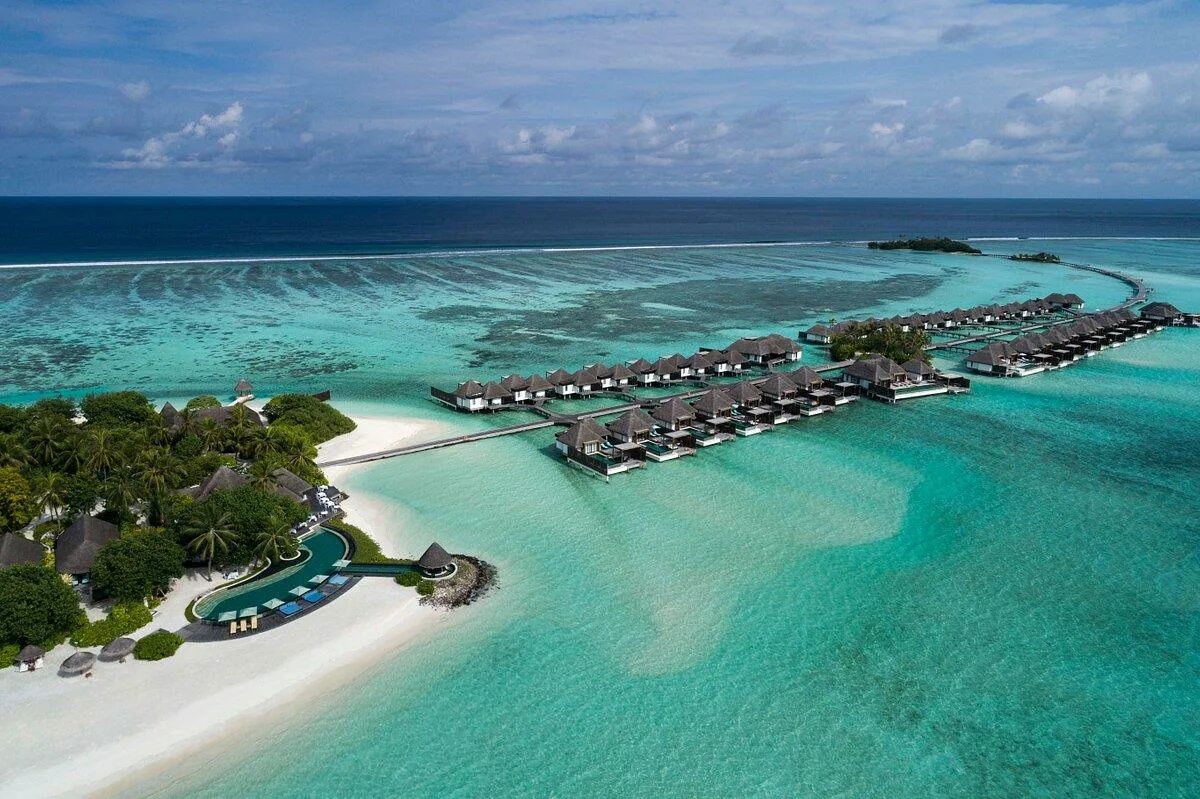 Остров Huraa Мальдивы. Four Seasons Resort at kuda Huraa 5*. Мальдивы four Seasons. Four Seasons kuda Huraa Maldives. Погода мале