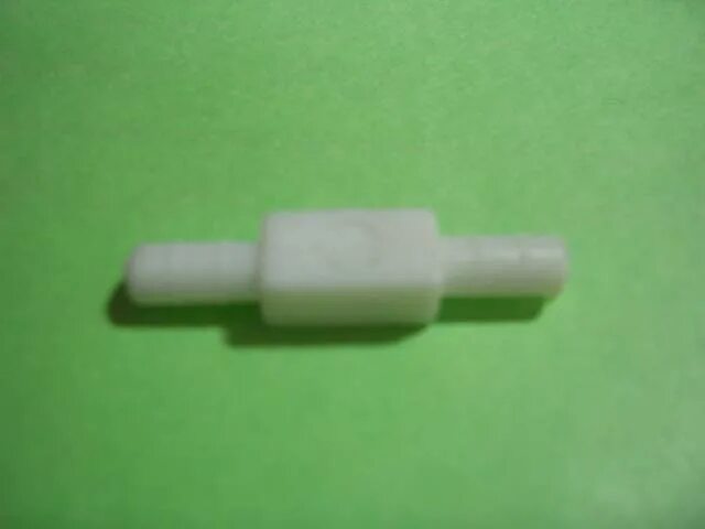 Соединитель шланга омывателя ваз 2114. 24912551 соединитель трубок омывателя двойник. Соединители стеклоомывателя. Соединитель трубки омывателя ваз. Соединители стеклоомывателя.