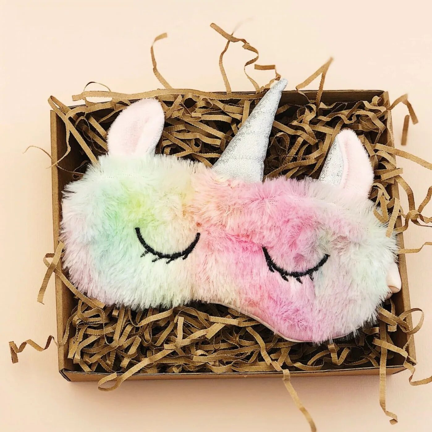 Маска для сна "единорожка". Мака для сна идинорошка. Маска для сна на глаза единорожка. Маска для сна пушистая. Маска для сна "единорожка".