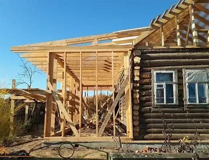 Бревенчатые пристройки