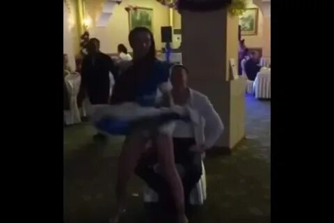 Ұятсыз қыздар