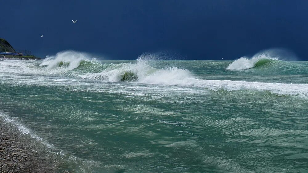 Волнение моря. Черное море. Черное море сочи волны. Море волны пляж. Шкала волнения моря в баллах.