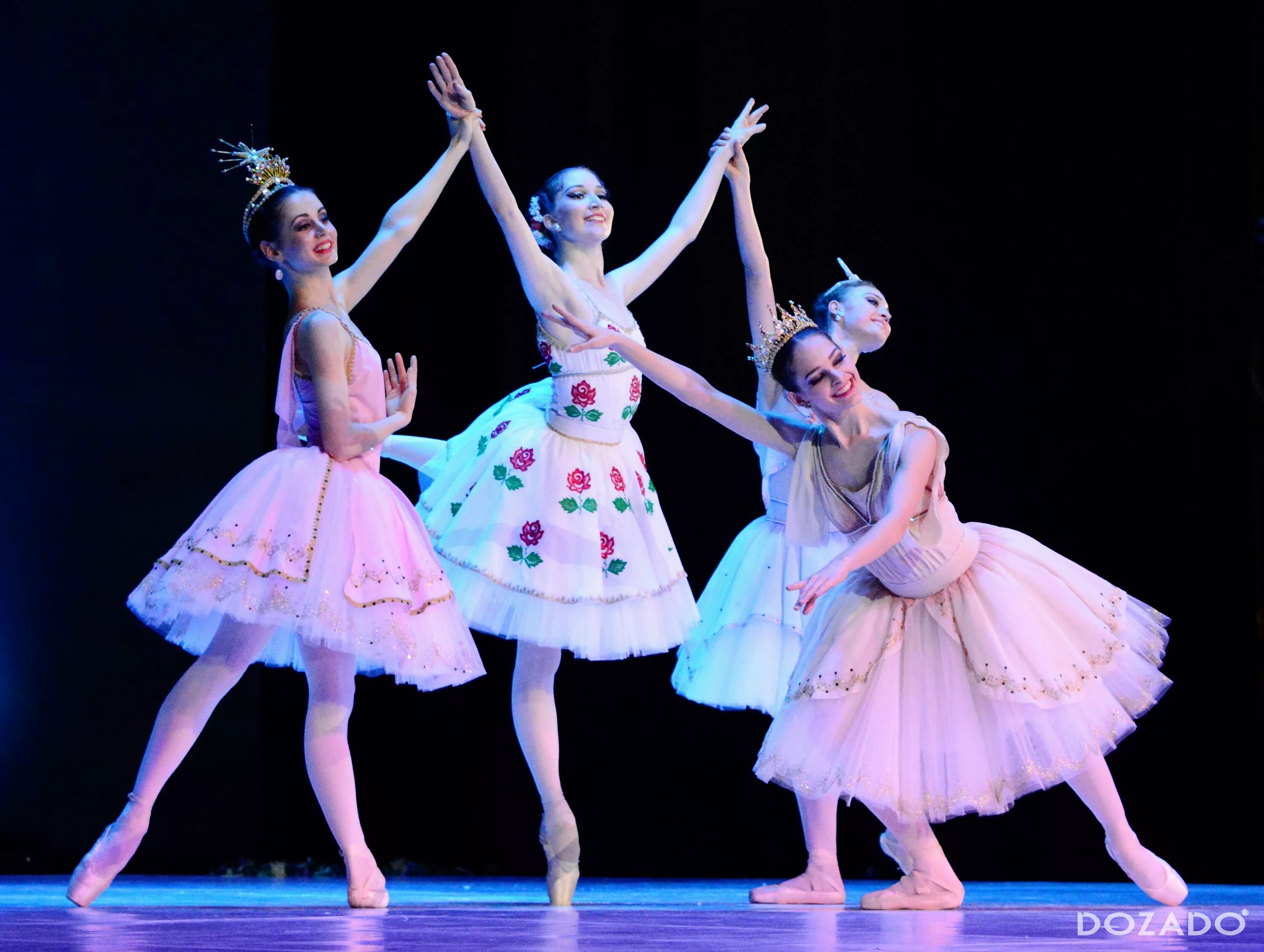 почему люди любят посещать балетные спектакли