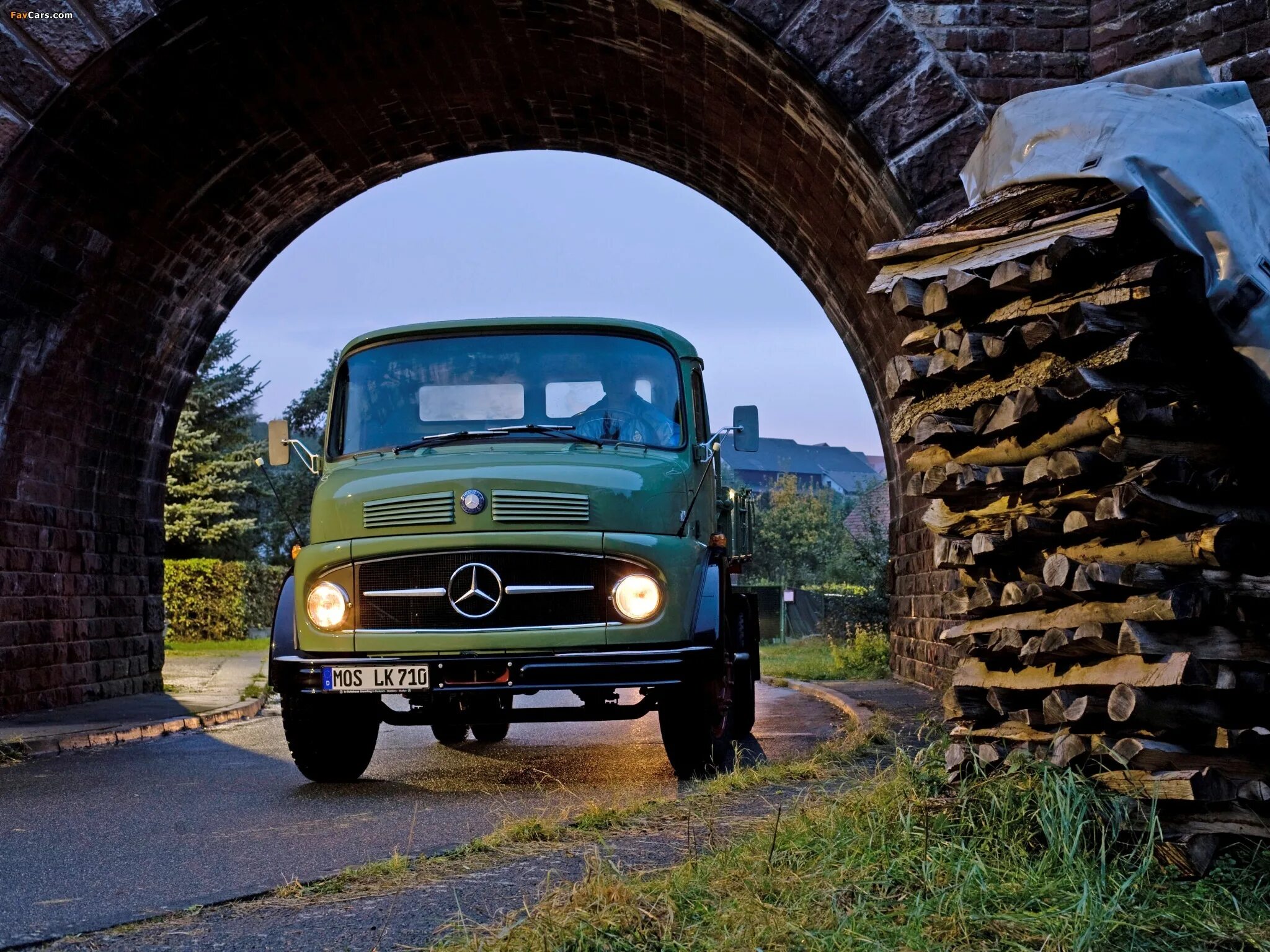 Mercedes-Benz lk710 1960–. Mercedes Truck 1960. Mercedes-Benz lk1524. Мерседес 710 грузовик. Лк стар