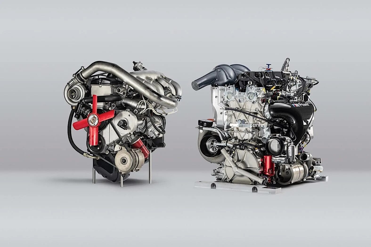 Отличается модель двигателя. Turbo bmw engine. двигатель авто. что такое атмосферный двигатель в автомобиле. двигателя внутреннего сгорания атмосферный.