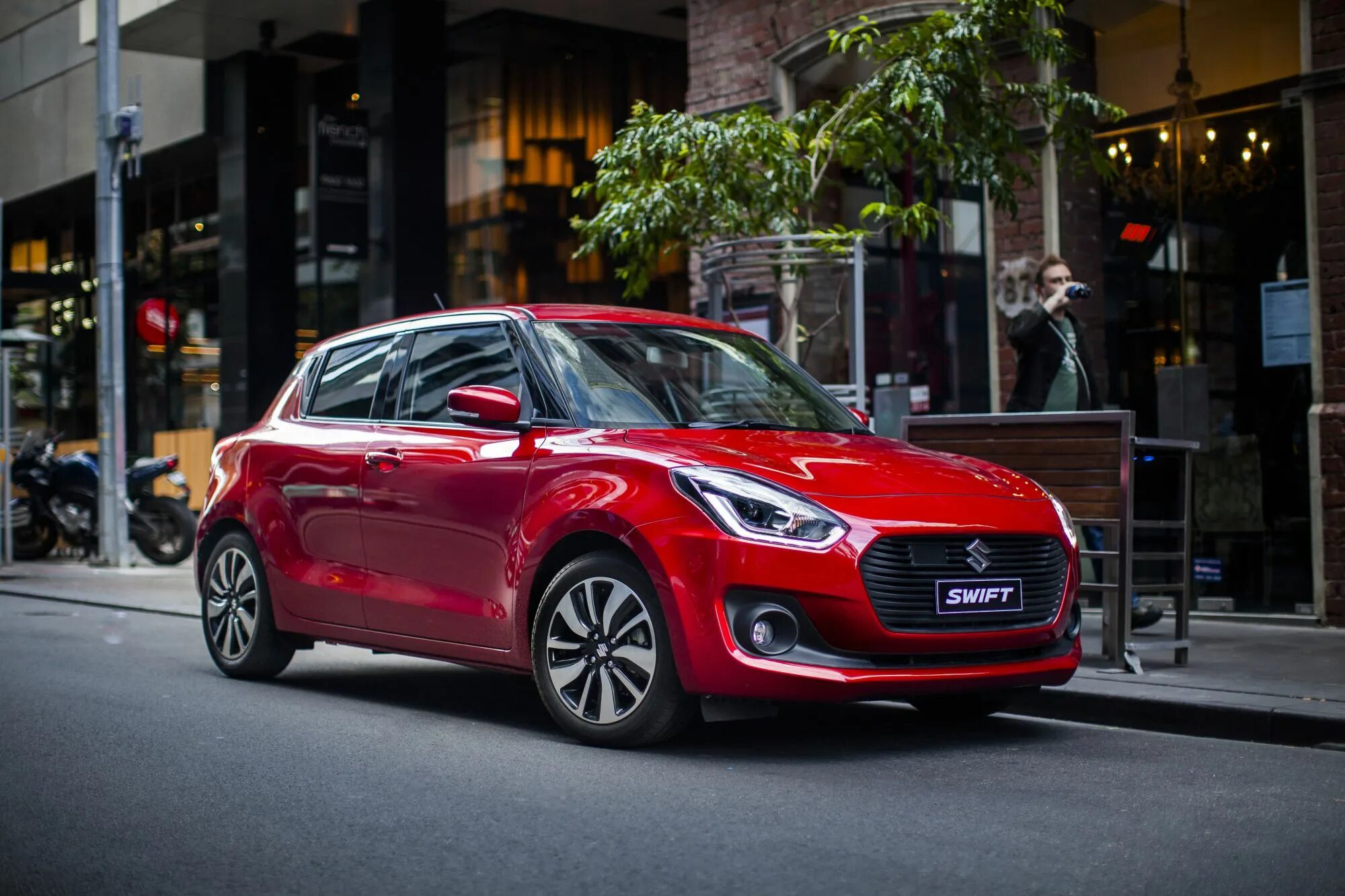 Новый swift. Suzuki swift 2017. сузуки свифт 2017 года. марути сузуки свифт. suzuki swift новый.