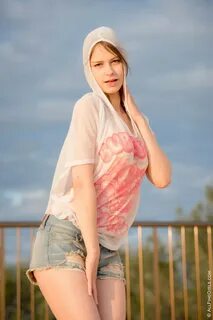 Beata Undine Golden Hour.
