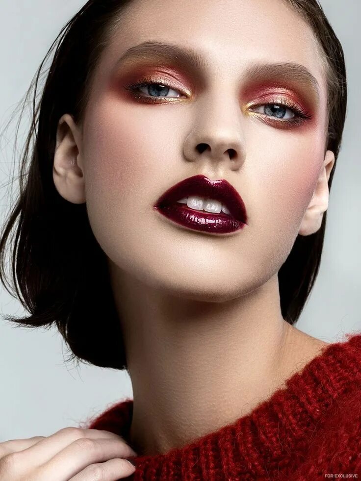 Bold Eye looks Colorful Eyeshadow Looks Blue Purple Green Orange Brown Pink Eyes