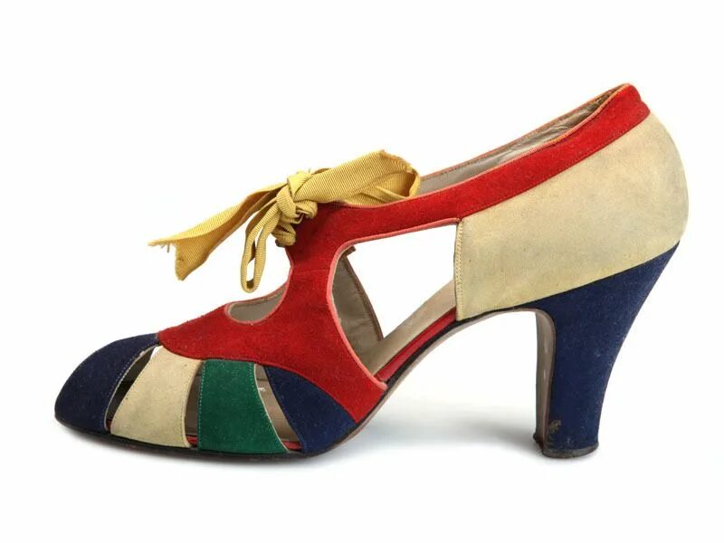 Кожа, чёрный, нат. Женская обувь 1940-х. Туфли 1940. Женская обувь 40-х годов. Обувь 1940-х.