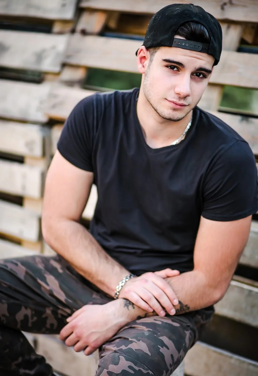 Красивые армянские парни. Красивые парни армяне. Армянские мужчины. Армянские мужчины. Армяне очень.