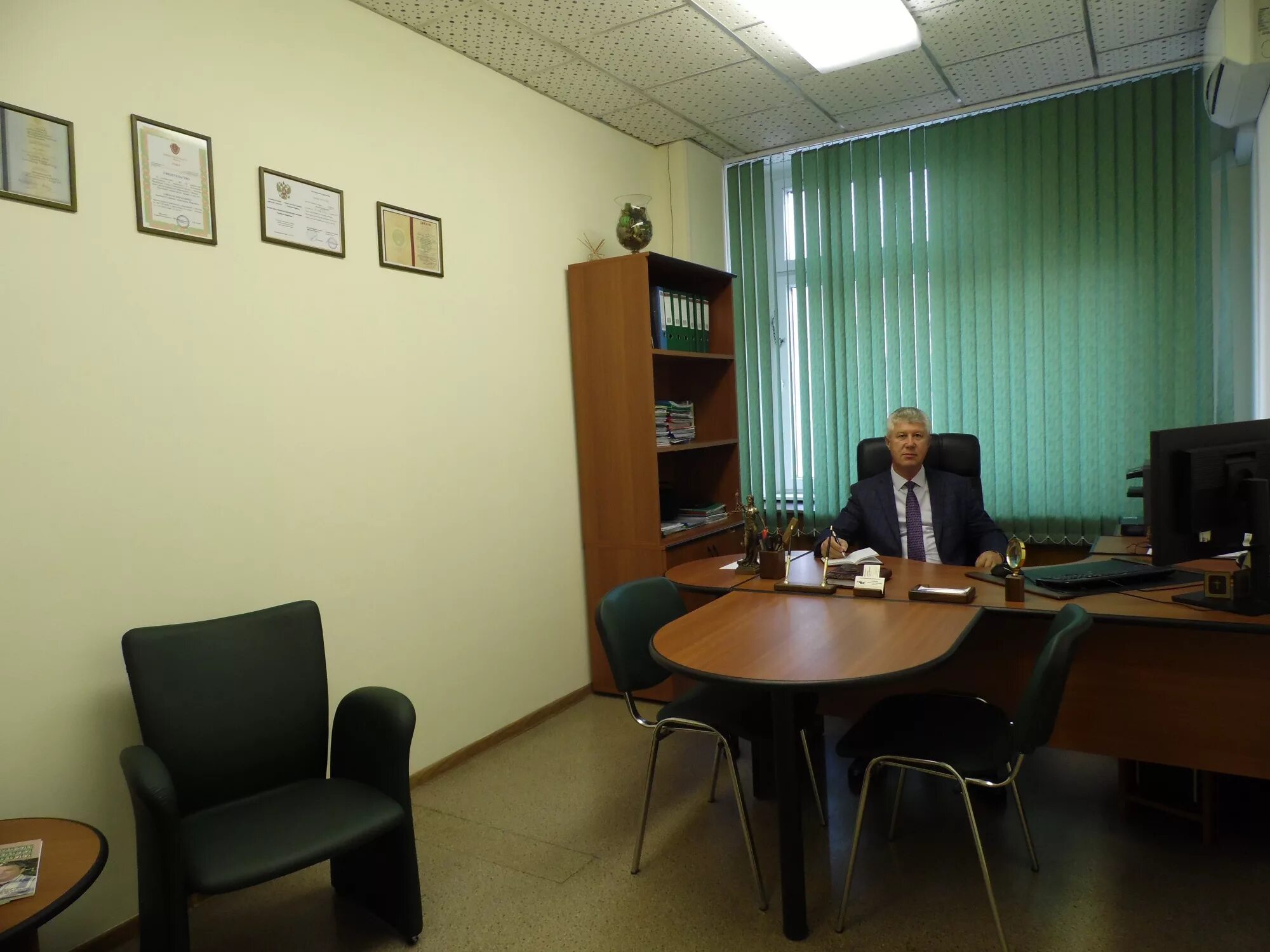 Коллегия адвокатов здание. Коллегия адвокатов. Митяев и партнеры новороссийск. Коллегия адвокатов сыктывкар советская 80. Кабинет адвоката.