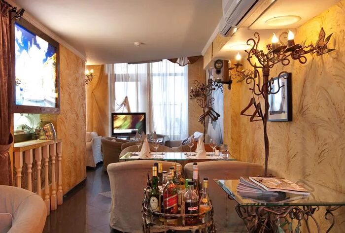 Мегрелия кафе таганская. Мегрелия на таганке. Ресторан мегрелия. Мегрелия ресторан на таганке. Мегрелия на таганке меню.