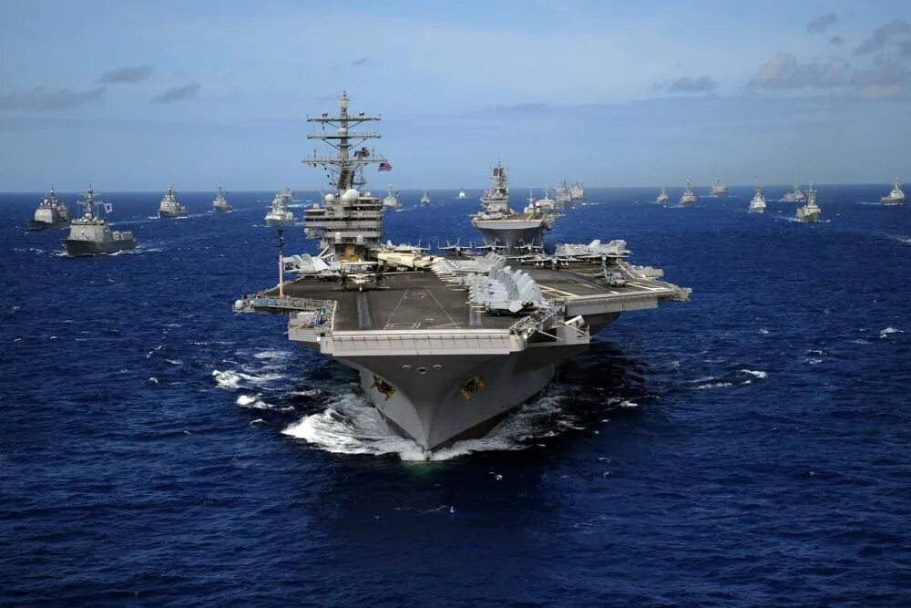 Navy эмблема. Us navy 1. Abraham lincoln корабль. Линкор авианосец кирсардж. Us navy 1.