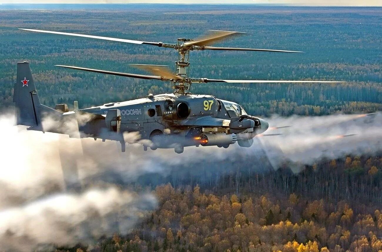 Ка фото. Ка-52 Аллигатор. Ка-52 Аллигатор ВВС России. Вертолёт Аллигатор ми 28. Вертолёт ка-52 Аллигатор в бою.