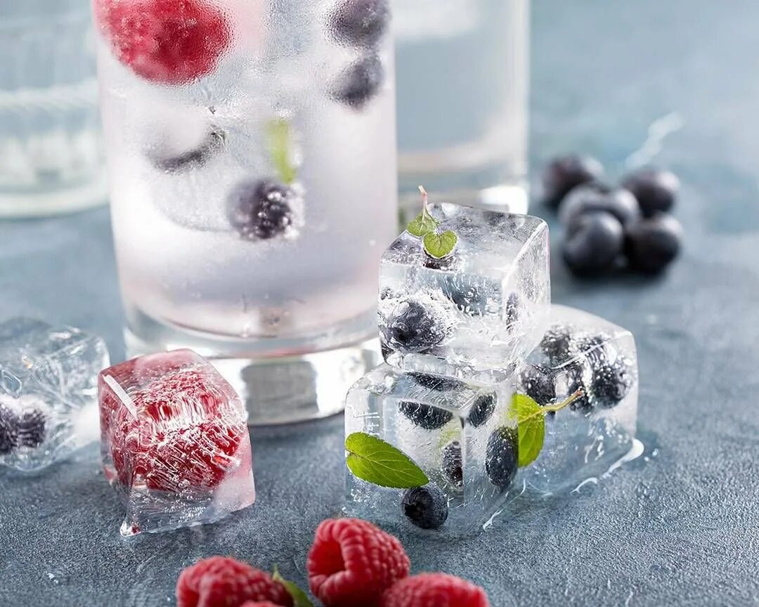 Магия со льдом наших стаканов. Магия со льдом наших стаканов. Кубики льда в стакане. Магия со льдом наших стаканов. Магия со льдом наших стаканов.