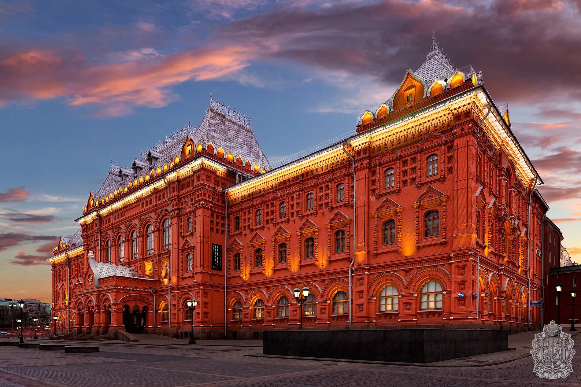 Музей. Музей войны 1812 года в Москве. Московская городская Дума Чичагов. Здание городской Думы (д.н. Чичагов). Здание Московской городской Думы Чичагов.