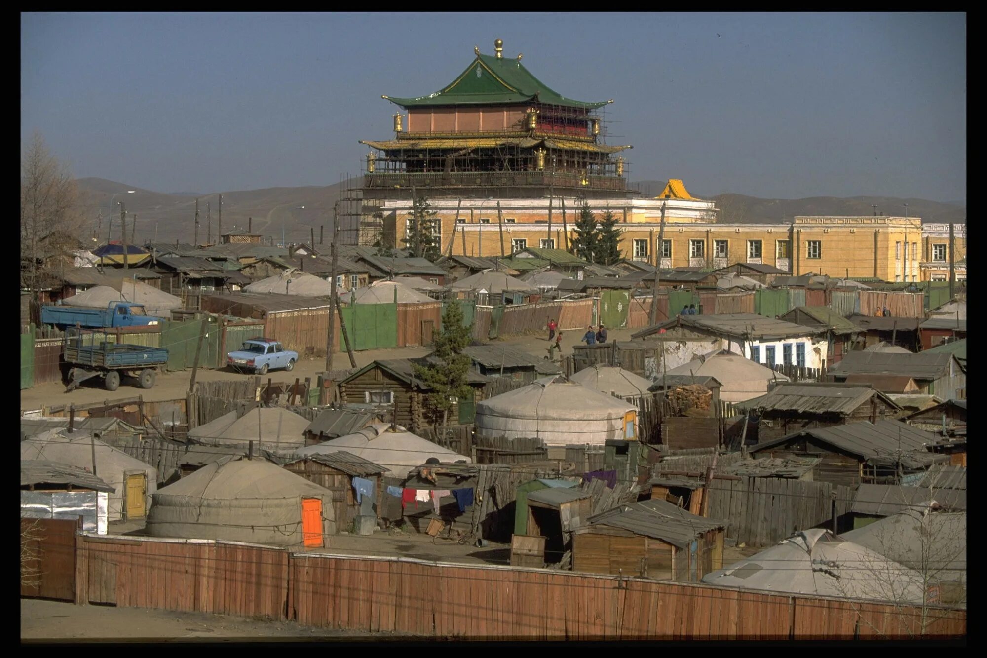 Как выглядят города монголии Ulaanbaatar Ulaanbaatar Монголия, Красивые места, Город