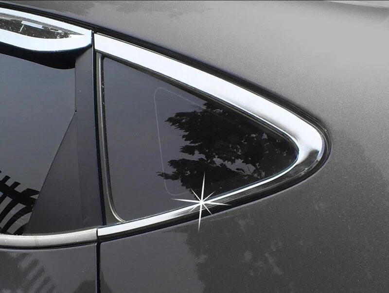 Elantra 01-06 накладки на стойки дверей. Молдинги на ниссан жук. Внешние стойки дверей гольф. Хром накладки на рено дастер 2021. Хромированные накладки ix55.