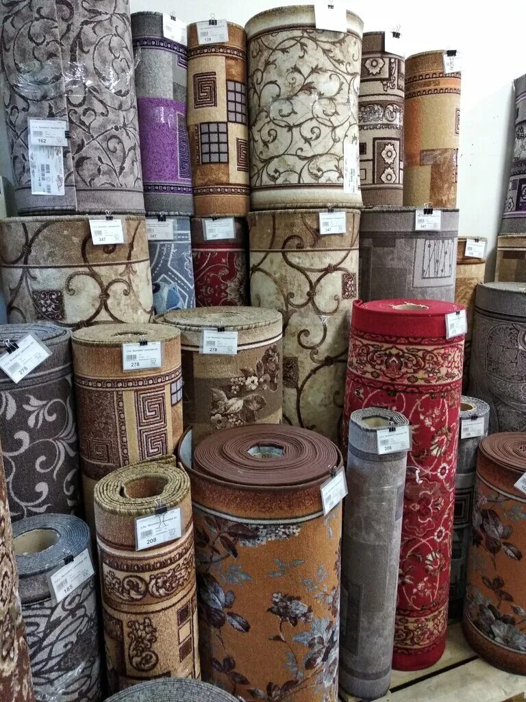 половик елец. выкладка ковров. половик елец. магазин половик сарапул каталог товаров жидкие обои. ковры ассортимент.