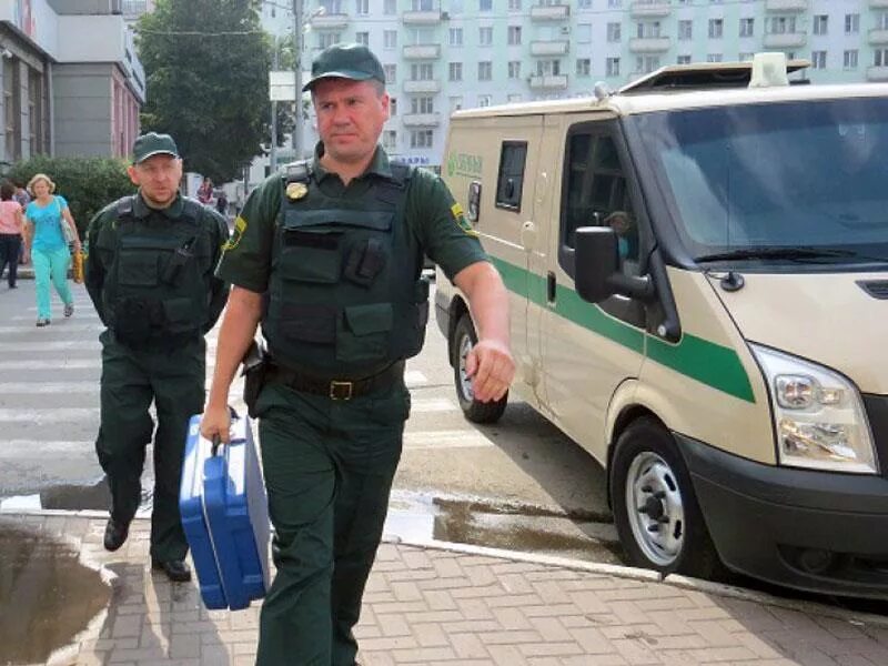 Как устроиться инкассатором в сбербанк