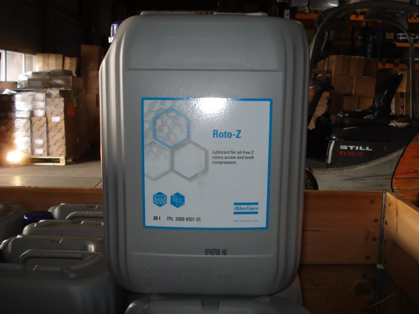 Roto z atlas copco лубрикант. Roto z fluid. 2901170000 масло atlas copco roto-xtend duty fluid (rs xd) 5л. Atlas copco roto-h plus, 20l в канистрах. Масло roto-z.