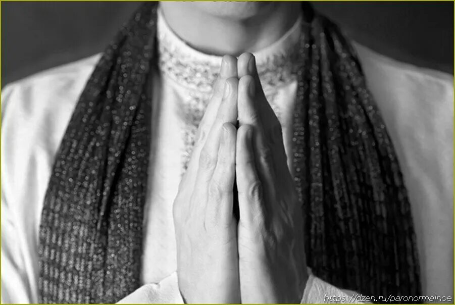 Намасте катя вяликова. Намасте катя вяликова. Жест намасте. Намасте. Gray pray.