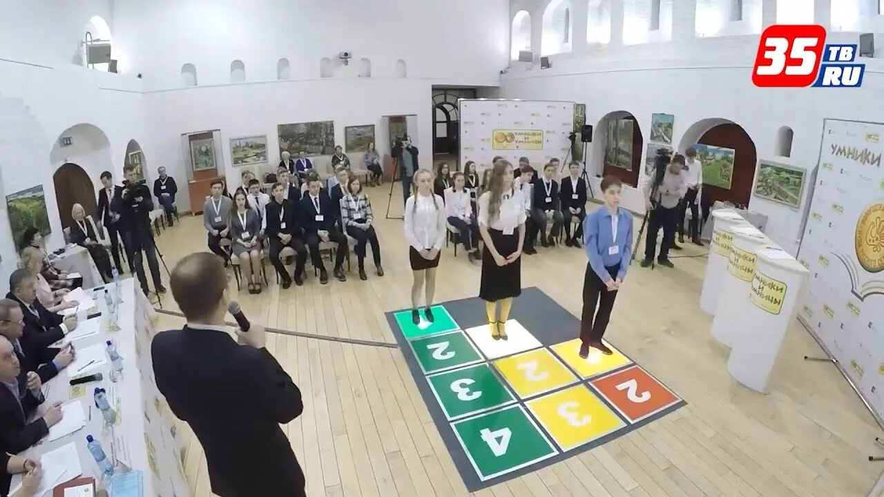 Умники и умницы вологда. Умники и умницы вологда. Умники и умницы вологодская область. Умница из череповец. Умники и умницы вологодчины.