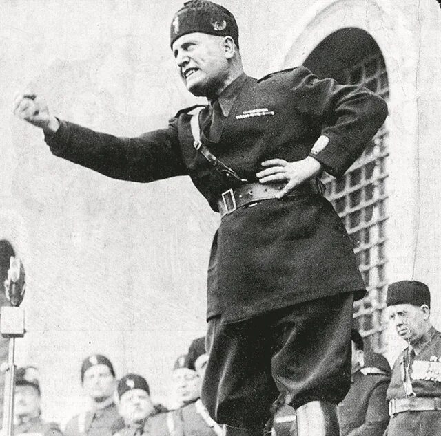 Итальянский дуче. Бенито муссолини. Дуче бенито муссолини. Итальянский дуче. Дуче бенито муссолини.