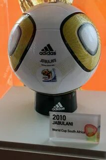 Мячи 2010
