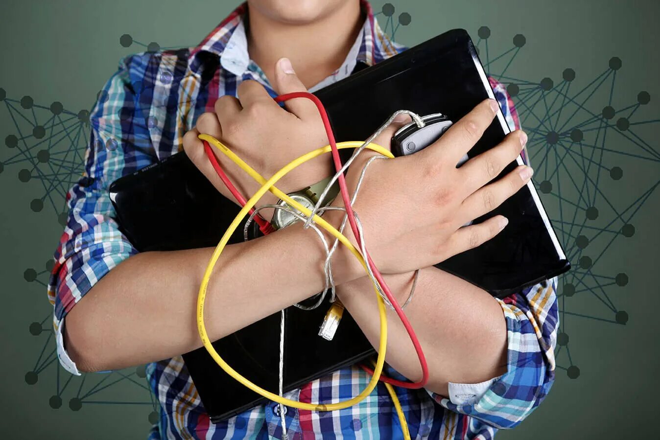 Зависимость от компьютерных игр. Мозг и интернет. Виды интернет зависимости. Зависимость от интерфейса. Интернет зависимость.