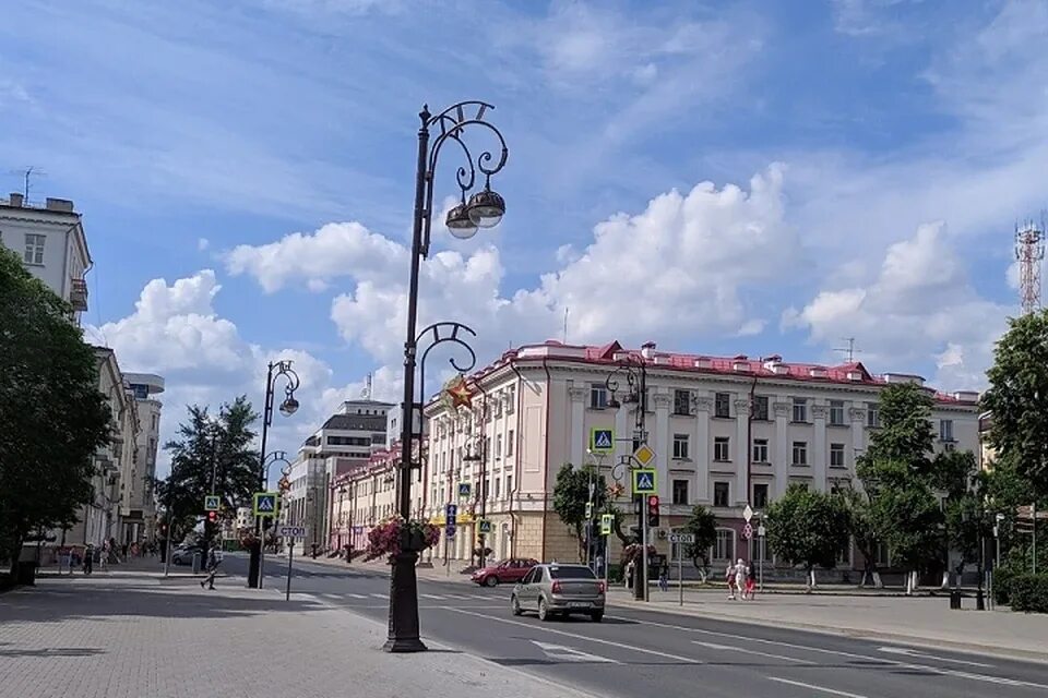 Прогулка по тюмени. Самые красивые места в тюмени. тюмень красивые места для прогулок летом. места для прогулок в тюмени.