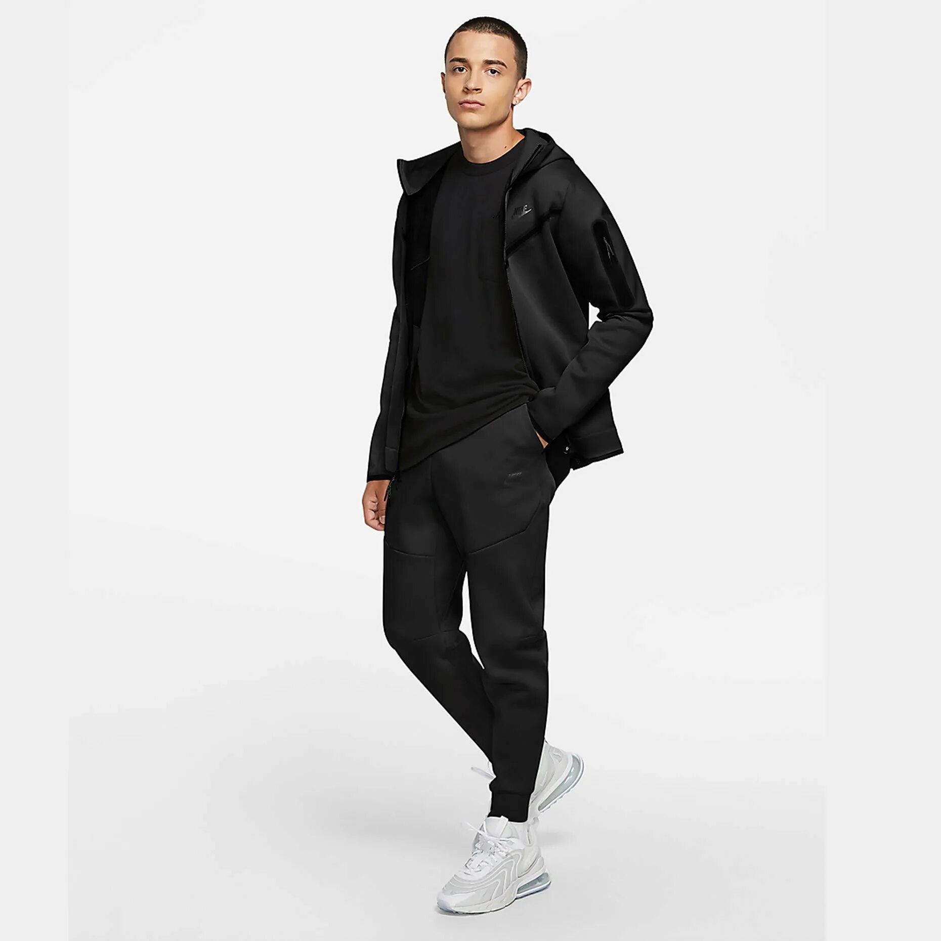 Nike NSW Tech Fleece Black. Nike Tech Fleece штаны черные. Nike Sportswear Tech Fleece штаны. Nike Tech Fleece костюм.