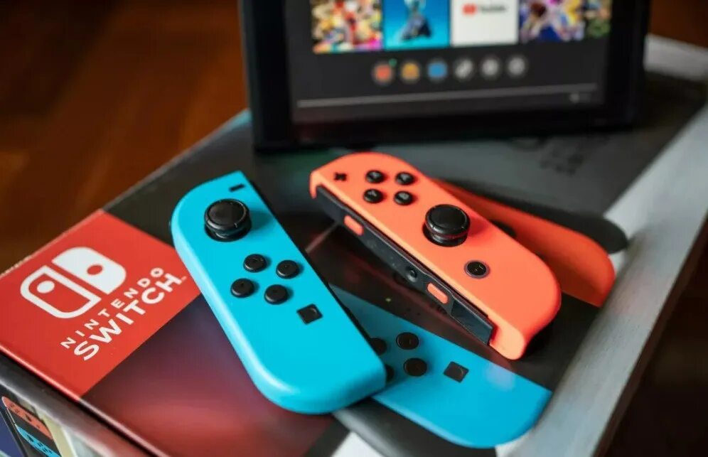 Нинтендо свитч олед. Nintendo Switch OLED. Nintendo Switch и Nintendo Switch OLED. Nintendo Switch OLED комплектация.