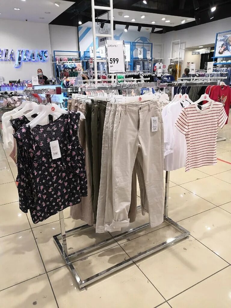 Скинни джинсы. Идеальные джинсы. Джинсы сибай. Gloria jeans. Красивые девушки в джинсах.