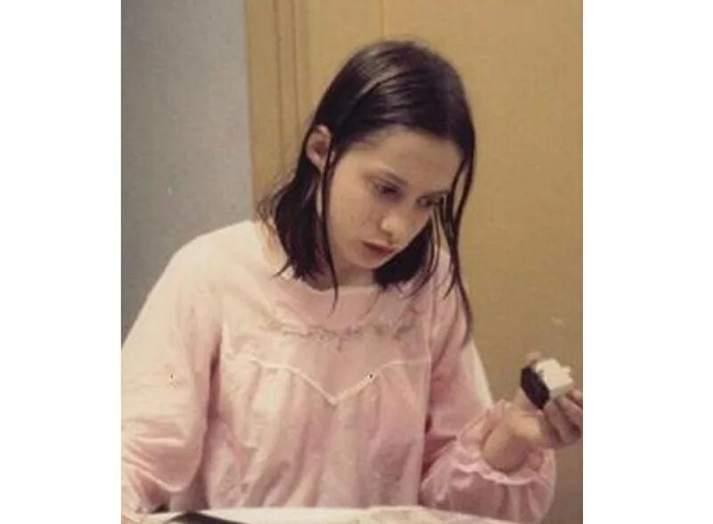 Самая молодая мать лина медина. Садако сасаки. История девочки ее. Перуанка лина медина 5-летняя. История девочки ее.