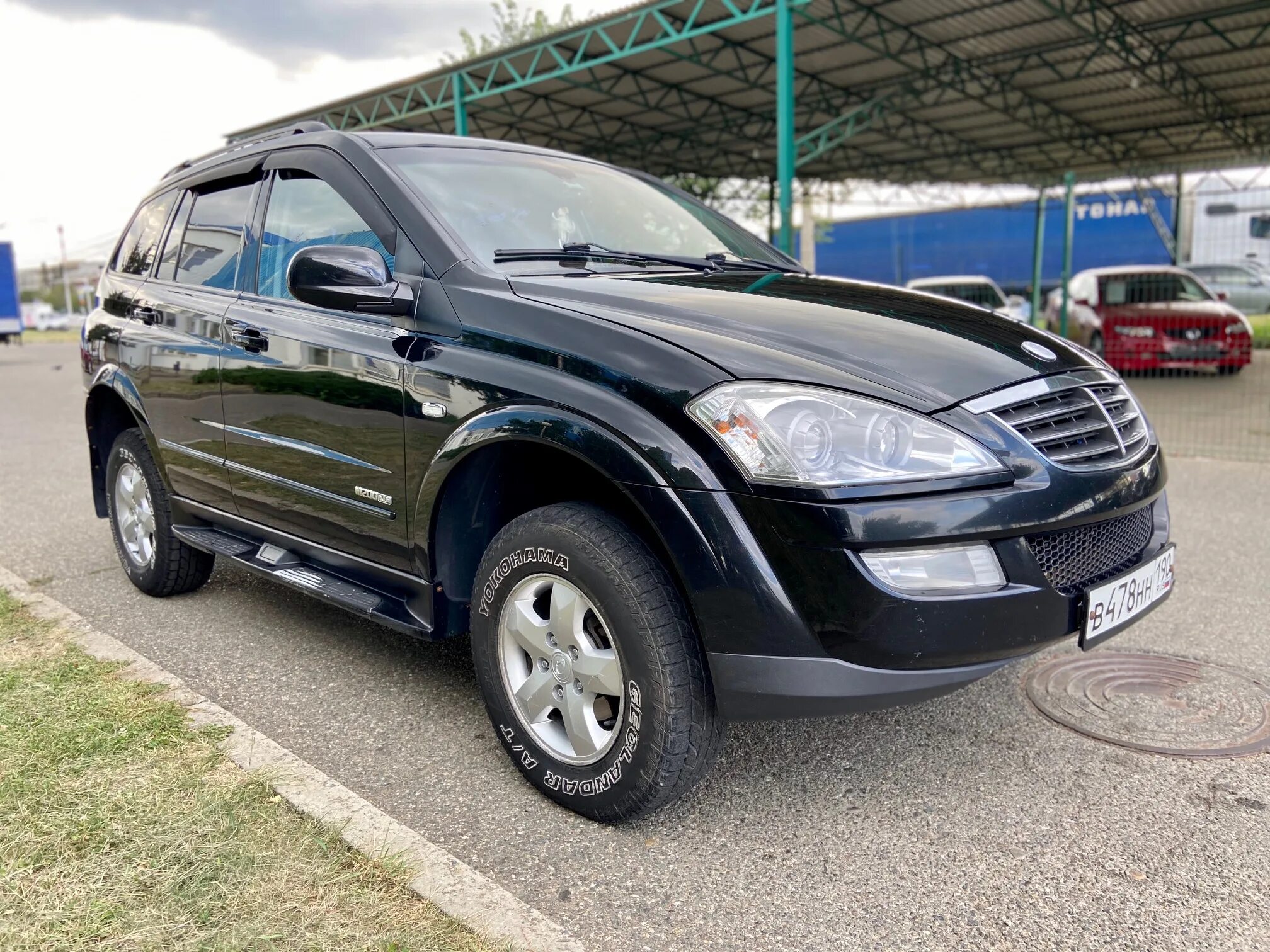 SSANGYONG Kyron черный. VIN SSANGYONG Kyron. SSANGYONG Kyron тёмно синий. SSANGYONG Kyron 2011 категория ТС. Саньенг кайрон дизель механика