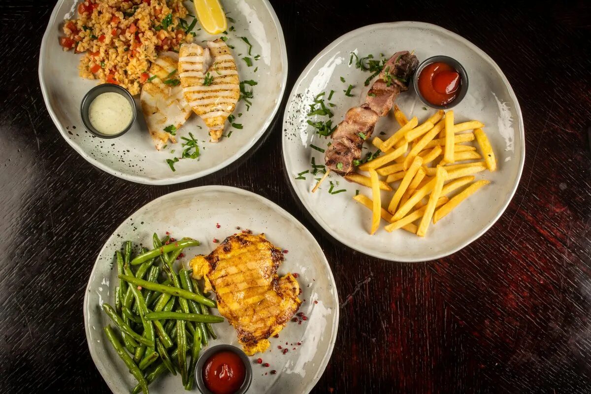 Рестобар 8/32 уфа меню. Меню гастропаба. Рестобар рублев владимир. Кафе гренки динская. Составление меню для доставки суши.