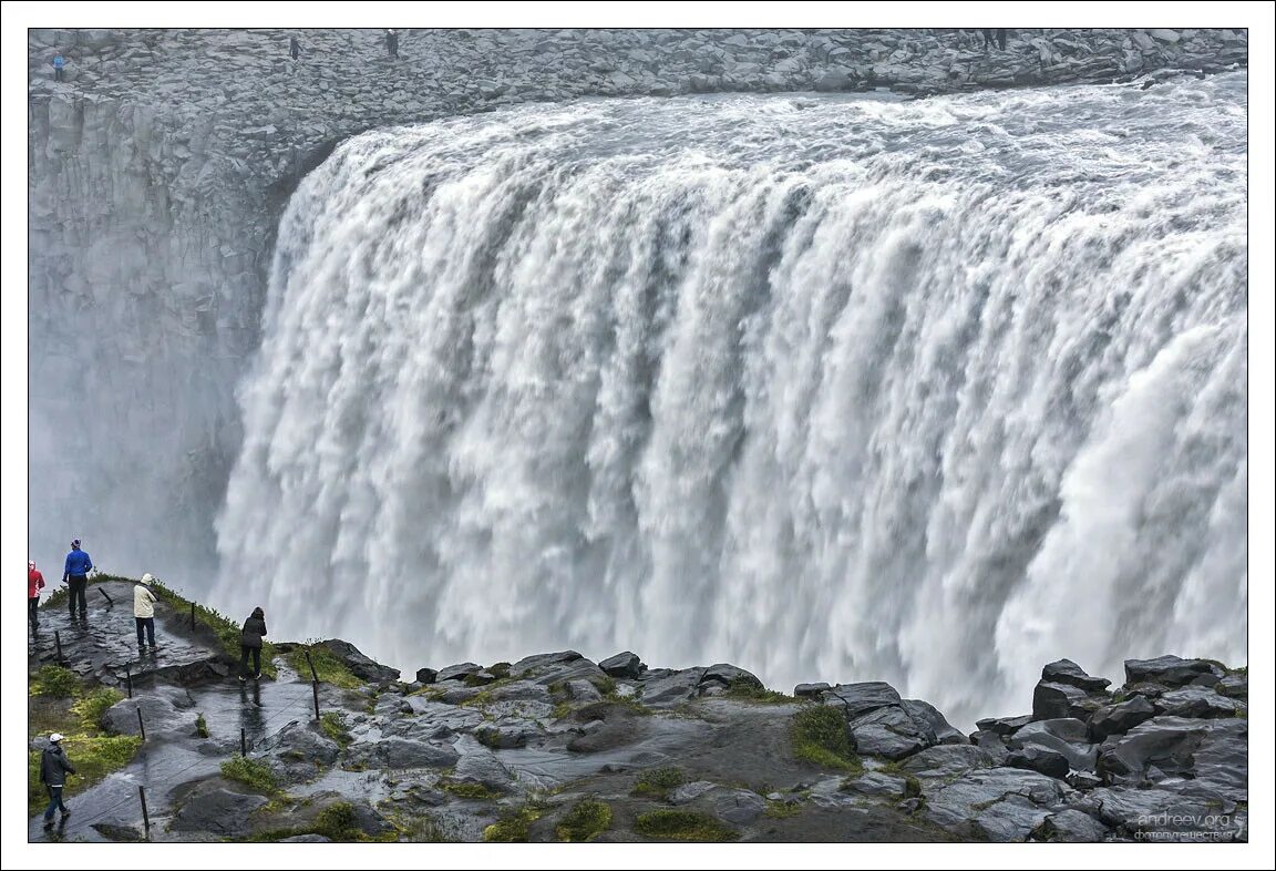 Водопад Dettifoss, Исландия. Исландский водопад Деттифосс. Водопад Деттифосс (Dettifoss),. Большой водопад в европе