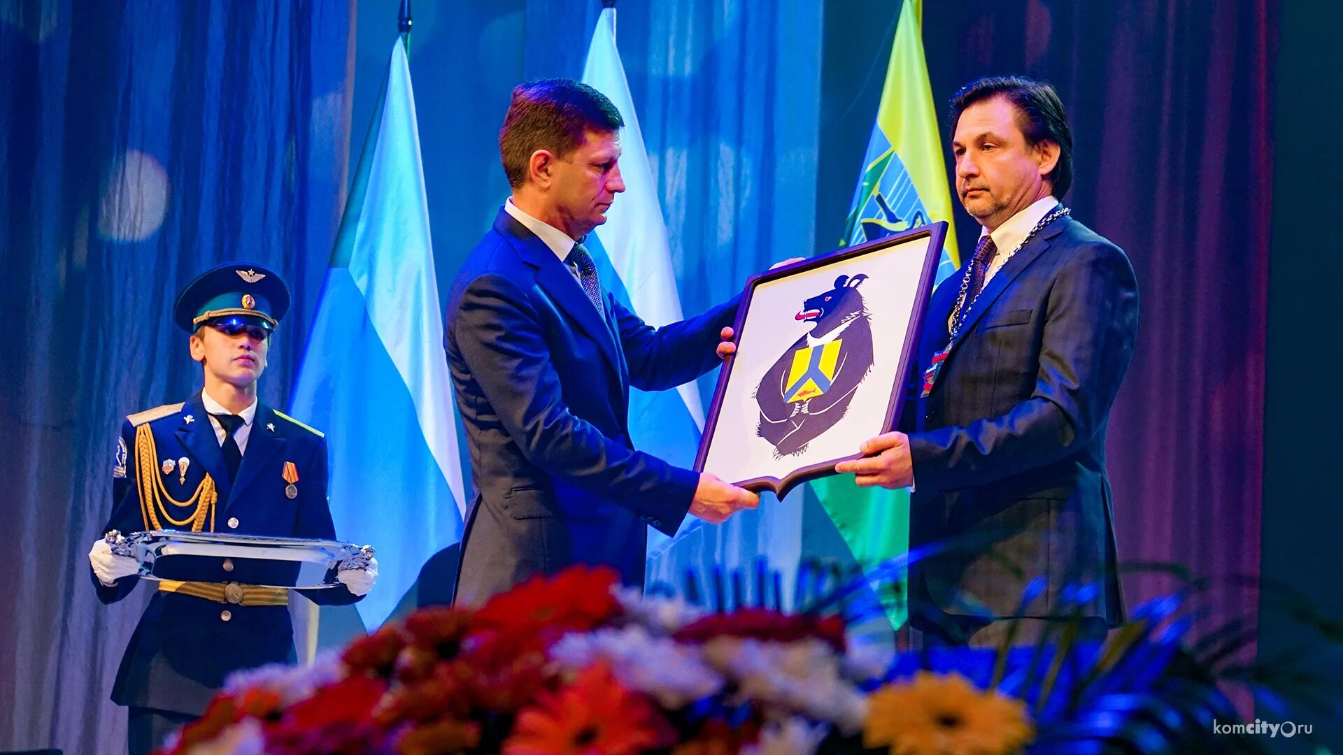 вступление в должность главы муниципального образования. инаугурация президента татарстана. вступил в должность главы. инаугурация главы сургутского района макущенко. мэр комсомольска на амуре жорник.