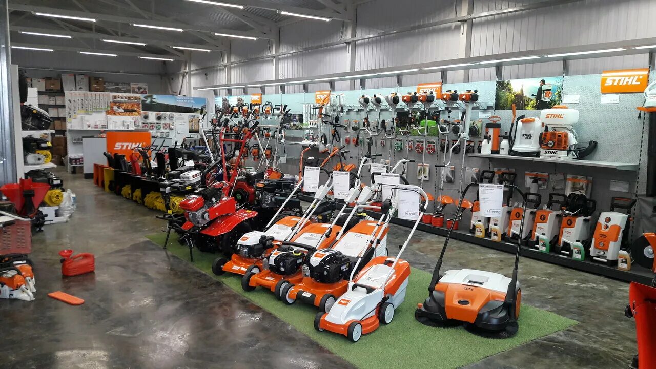 Магазин садовой техники адреса. Подметальная машина Stihl kg 770. Магазин штиль в Казани. Подметальная машина Stihl kg 550. Вика штиль Казань.