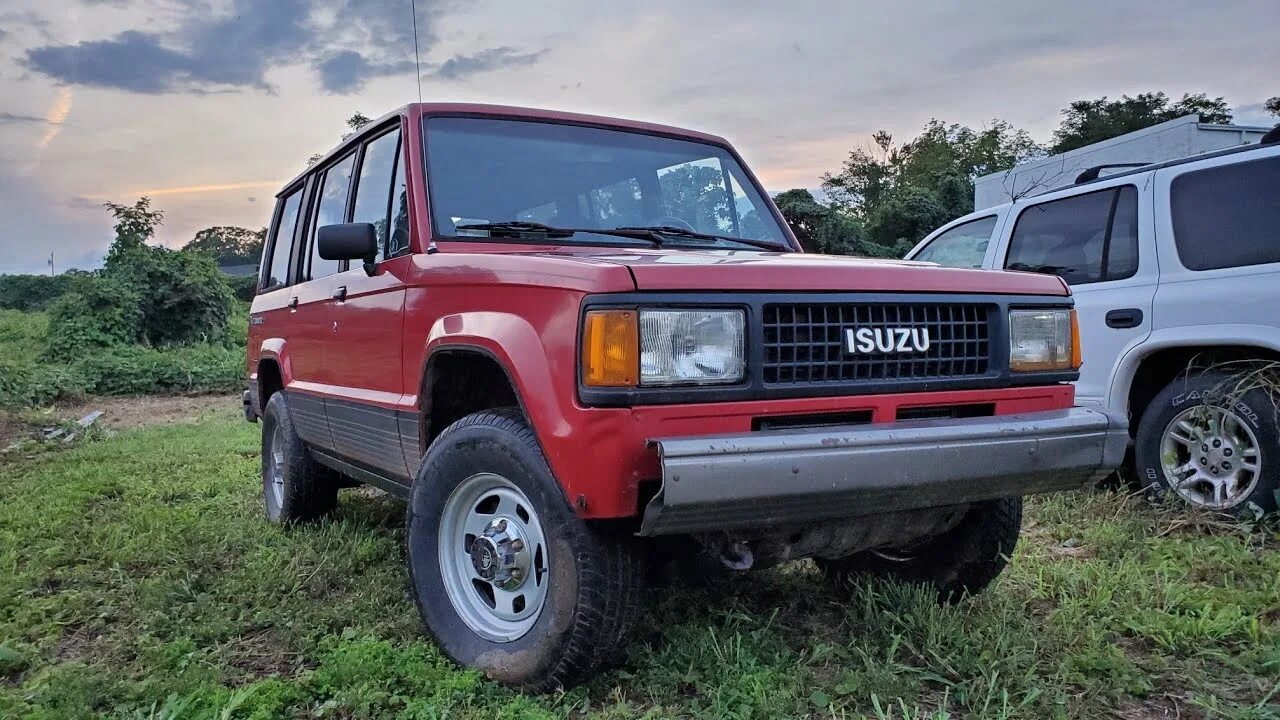 Isuzu elf nkr58e. Isuzu elf 1989. Исузу амиго купе 1990. Isuzu rodeo 1990. Исузу 1989.