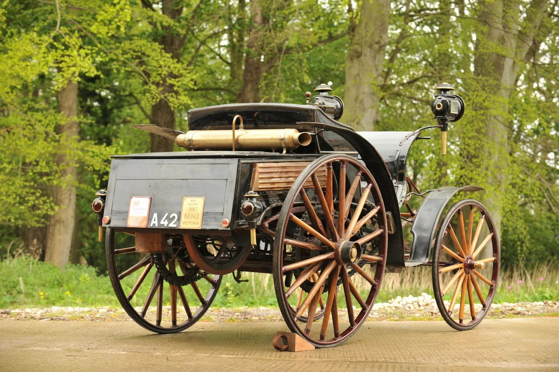 Первый автомобиль правила. Бенц 1896.