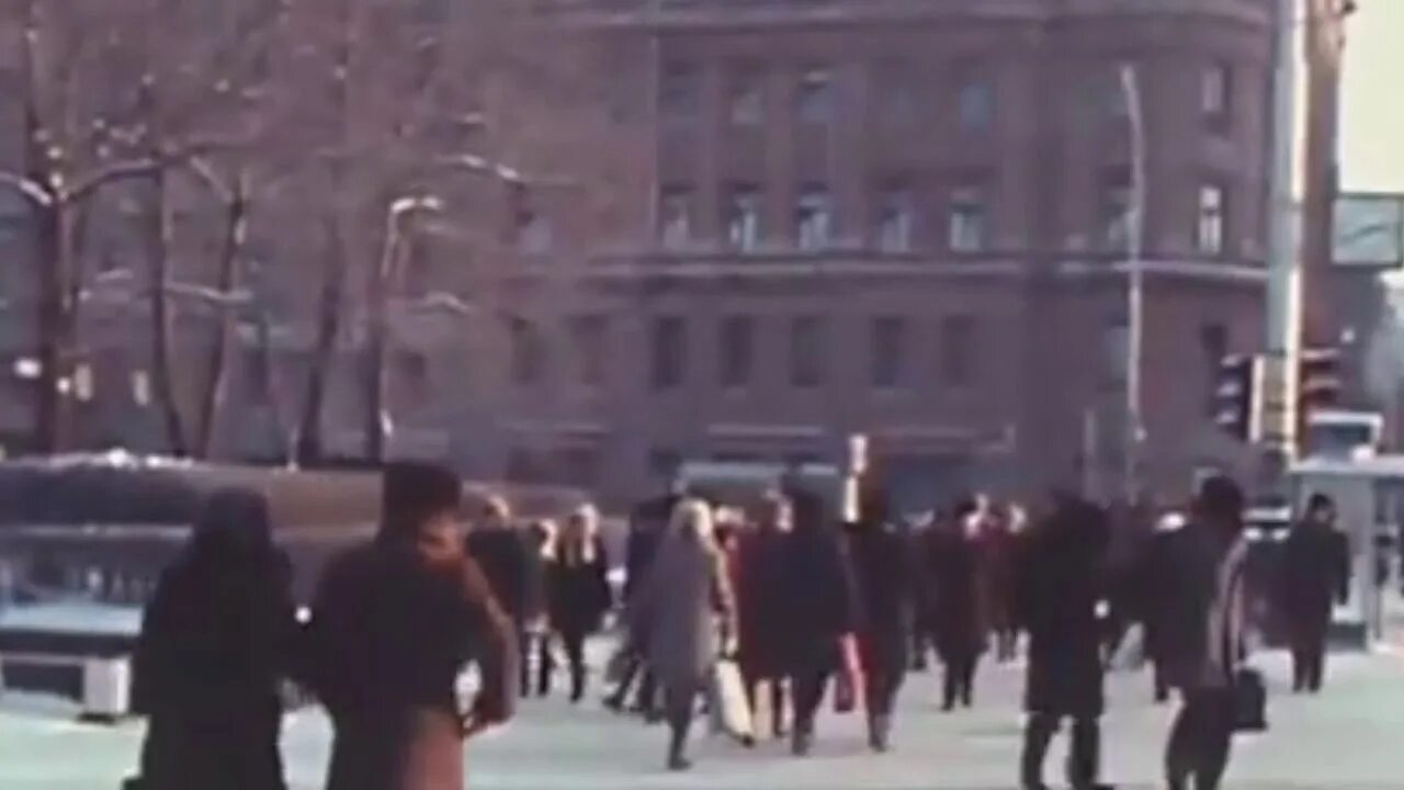 Морозы 1978-1979 в москве. Бонни м в москве 1978. Декабрь 1978 года в москве. Бонни м в москве 1978. Бони м в москве.