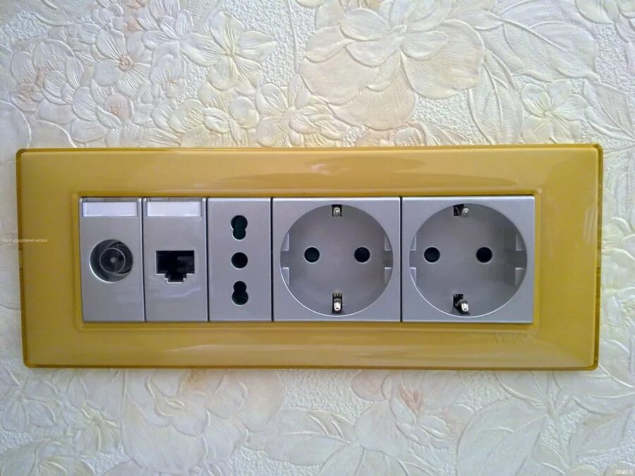 Розетки специальные. Специальные розетки. Специальные розетки. Розетка тв+ethernet rj-45. Шнайдер розетки включатели моноблок.