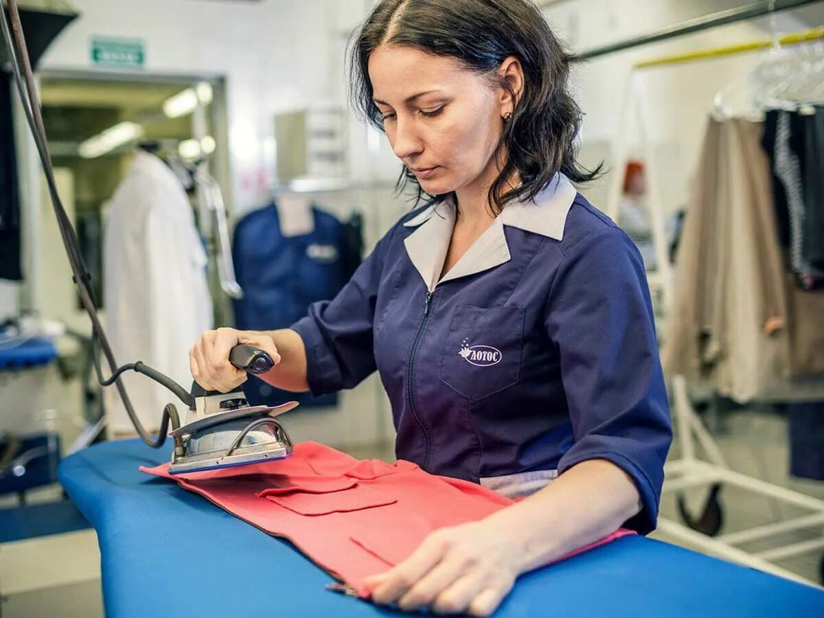 закройщик для детей. закройщик 4 разряда. раскройщик. униформа для швейного цеха. красноярская высшая школа закройщиков-модельеров.